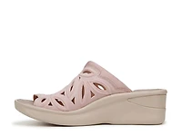 Susie Sandal