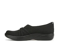 Niche Knit Slip-On