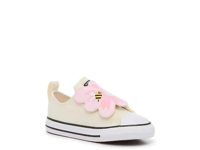 Chuck Taylor All Star Sneaker - Kids'