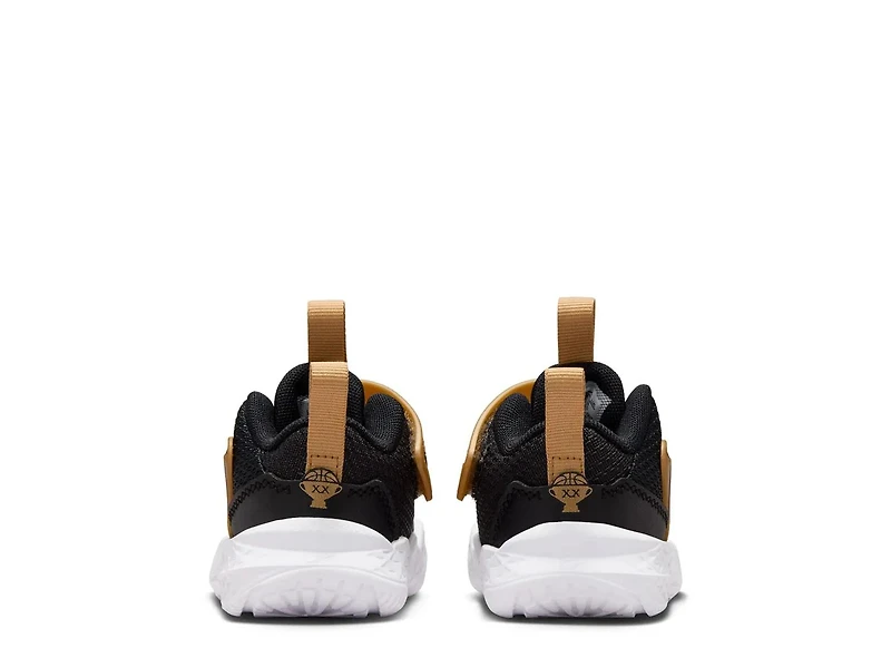 Team Hustle D 12 Sneaker