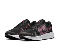 Run Defy Running Shoe