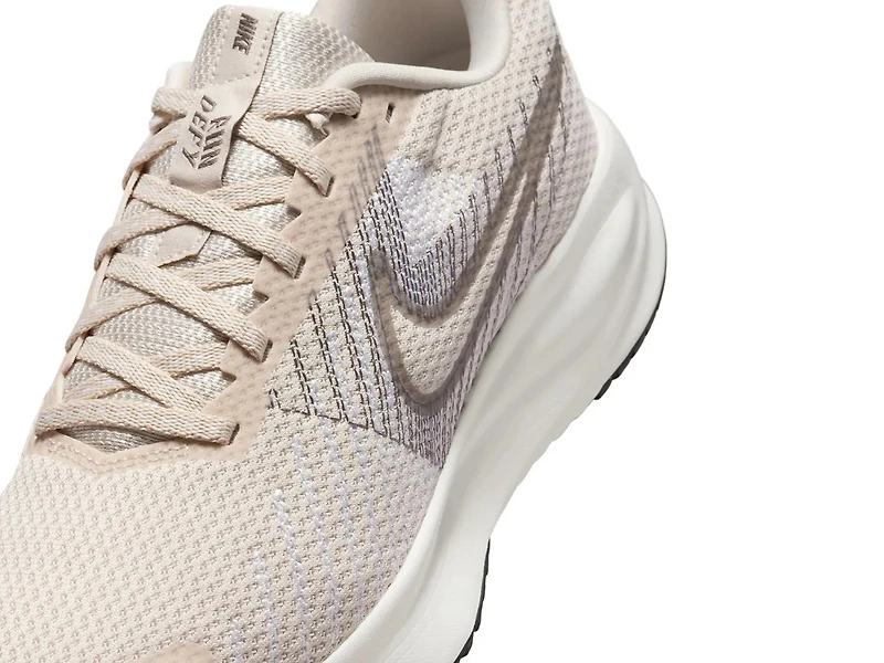 Run Defy Running Shoe