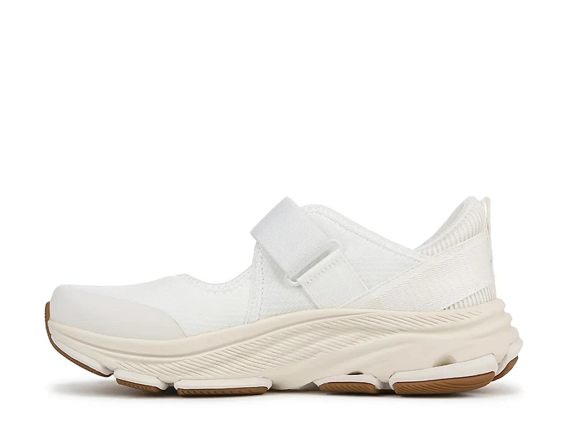 Devotion Max Mary Jane Walking Sneaker