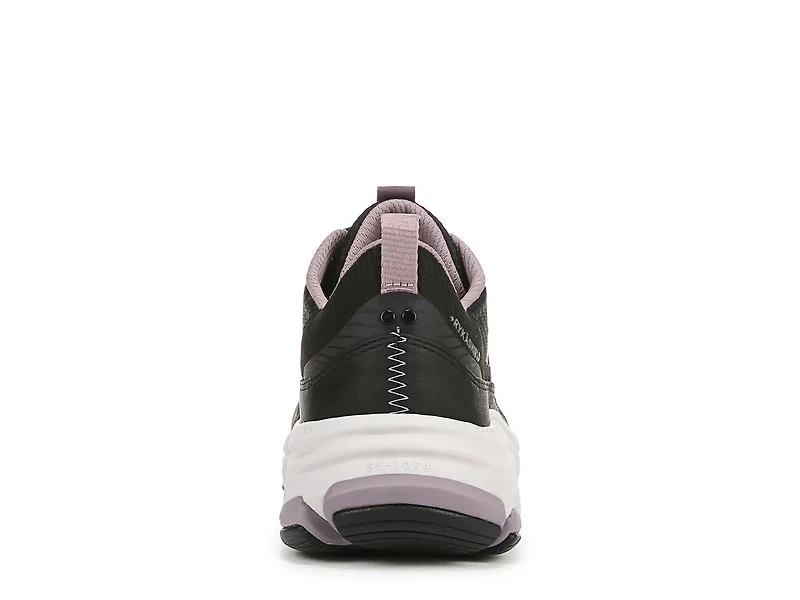 Devoted RS Walking Sneaker