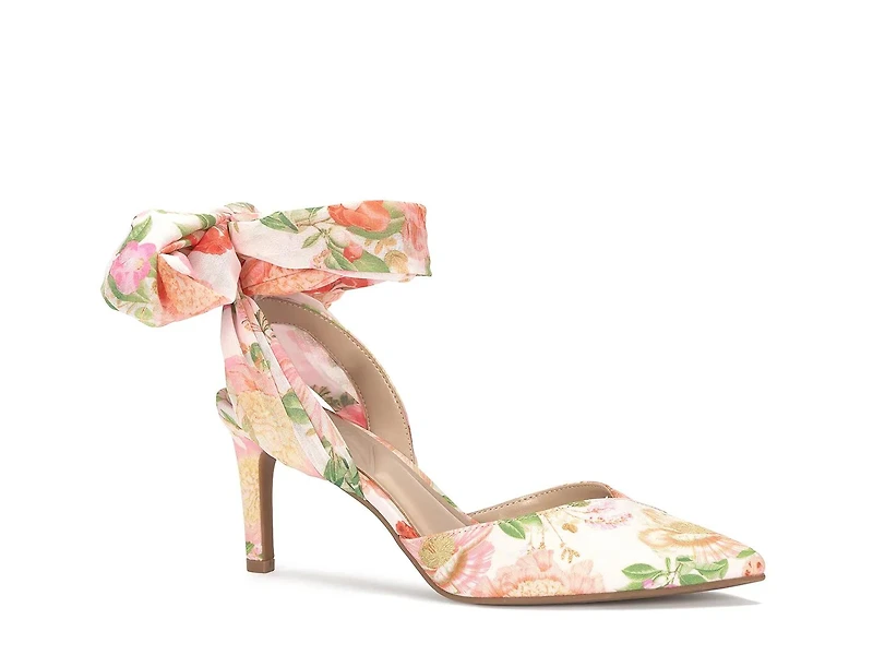 Adelle Pump