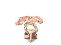 Adelle Pump