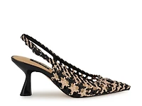 Madalene Pump