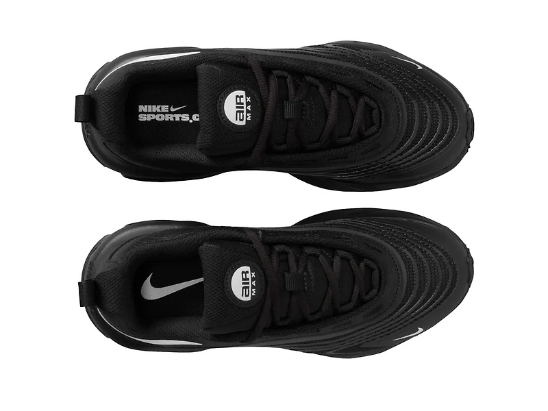 Air Max Fire Sneaker