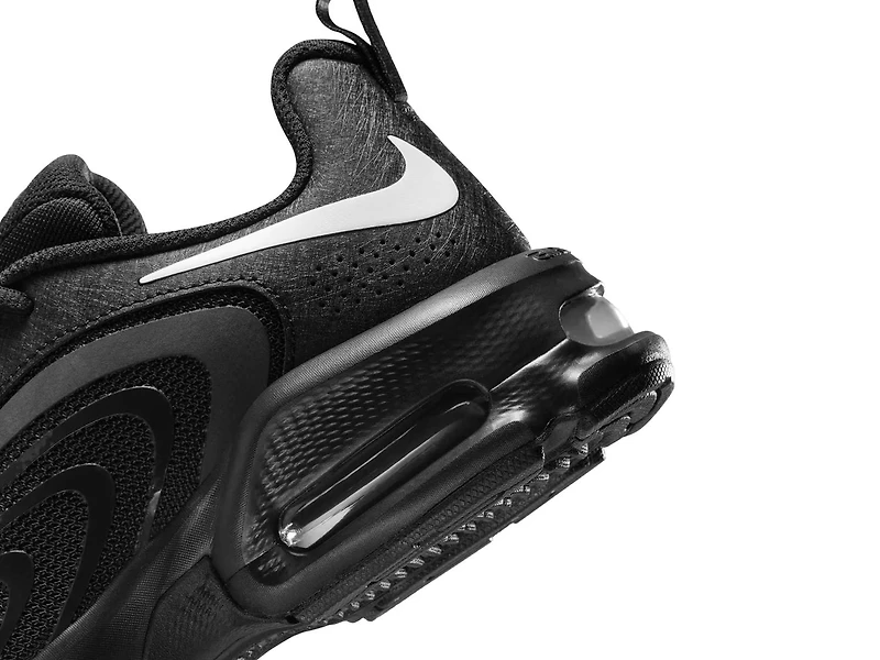 Air Max Fire Sneaker