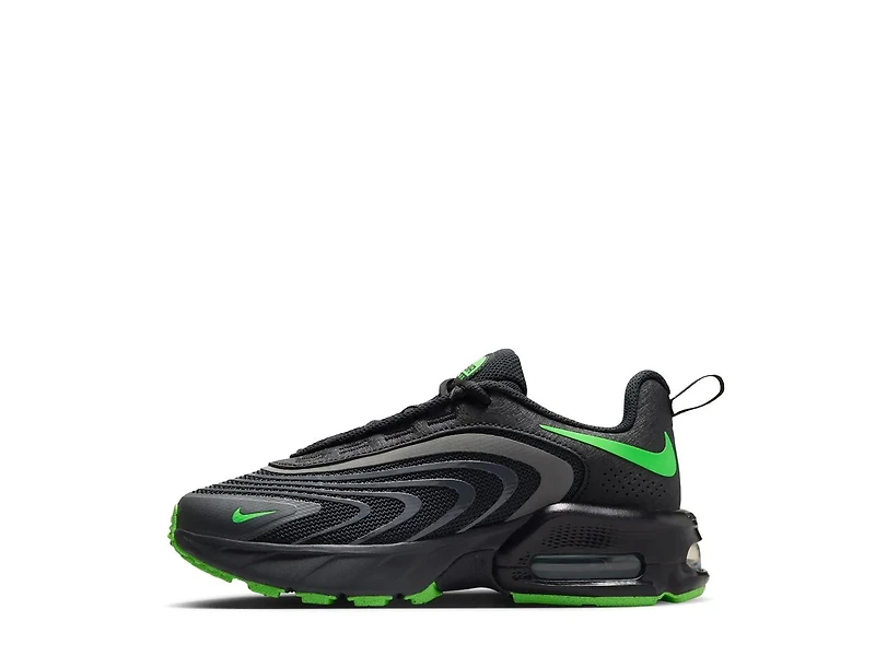 Air Max Fire Sneaker