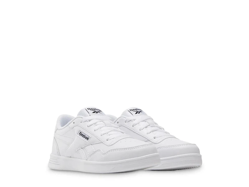 Court Advance Sneaker