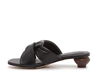 Robbie Sandal