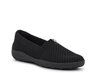 Rela Slip-On Sneaker