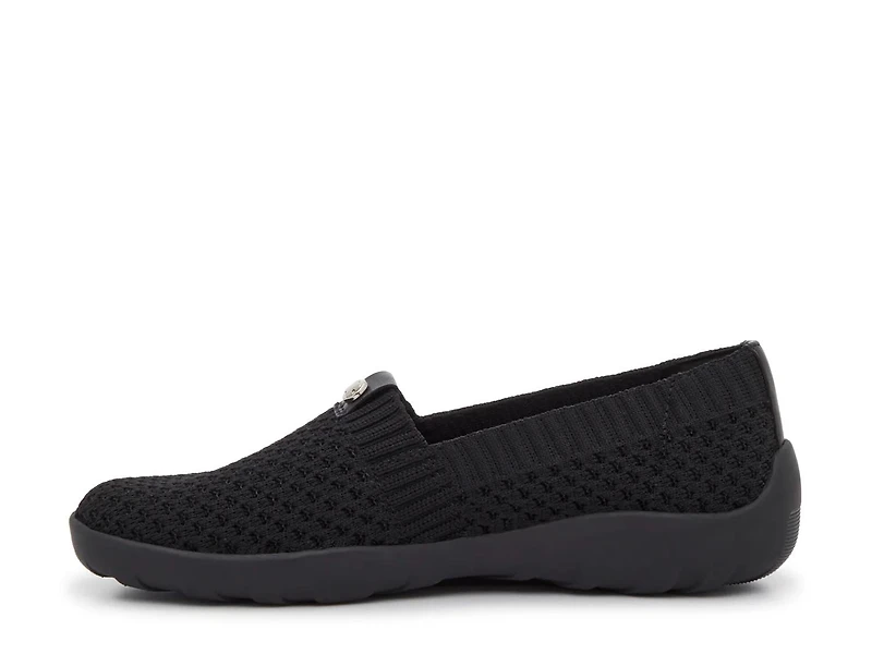 Rela Slip-On Sneaker