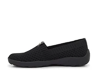 Rela Slip-On Sneaker