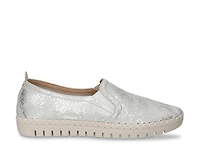 Fresh Slip-On Sneaker