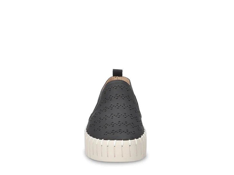 Peppy Platform Sneaker