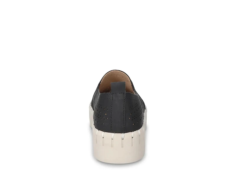 Peppy Platform Sneaker