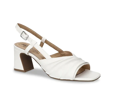 Lucie Sandal