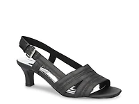 Meghan Sandal