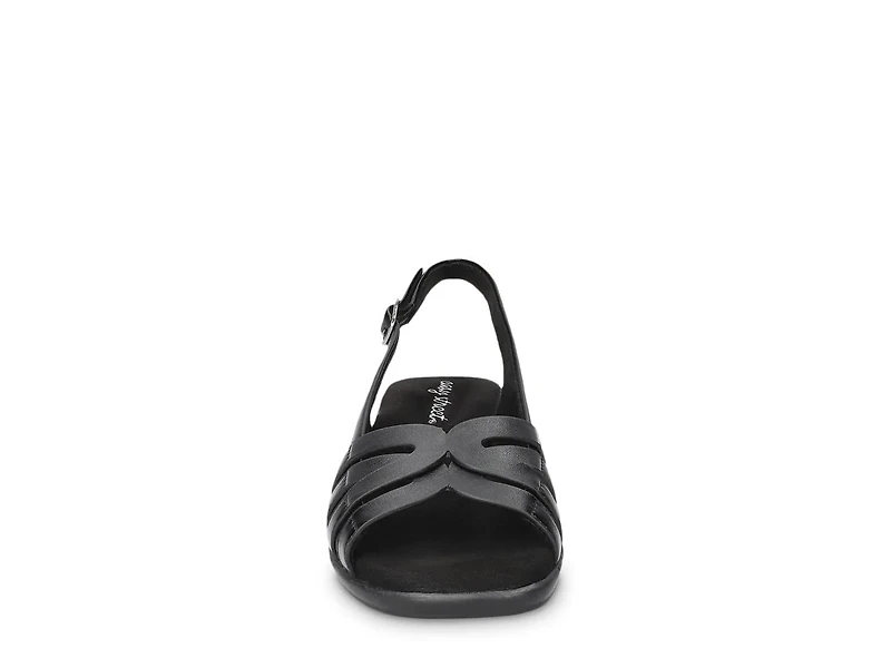 Jovita Sandal
