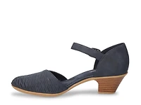 Justina Sandal