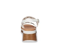 Vic Wedge Sandal