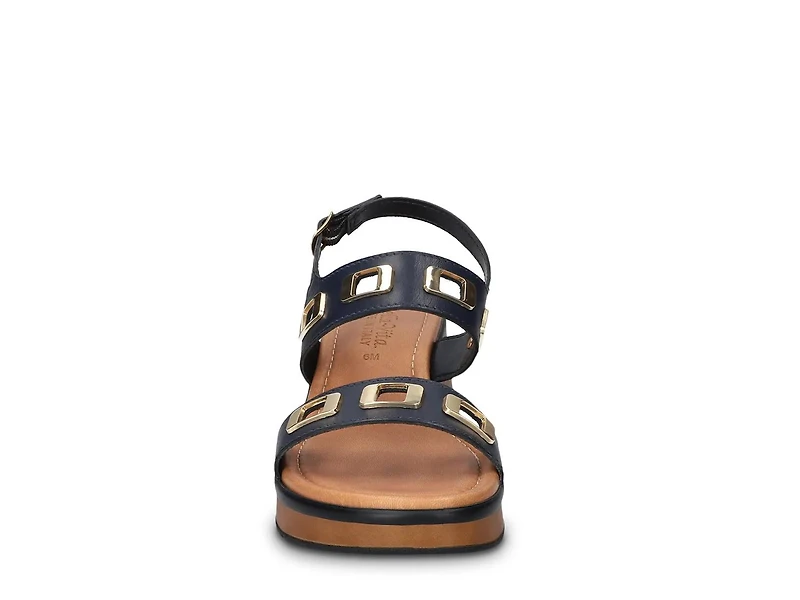 Vic Wedge Sandal