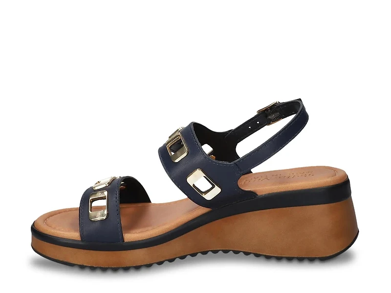 Vic Wedge Sandal