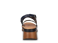 Vic Wedge Sandal