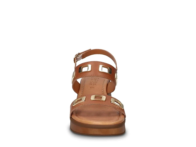 Vic Wedge Sandal