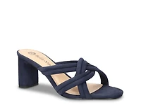 Carmen Sandal