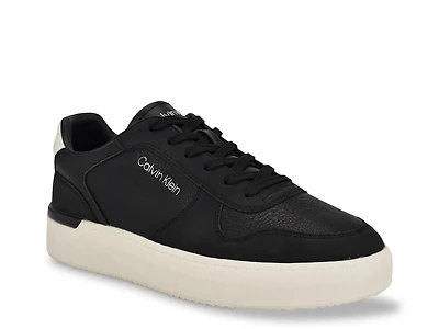 Blayton Sneaker