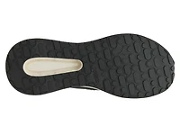 Softride Frequence Street Sneaker