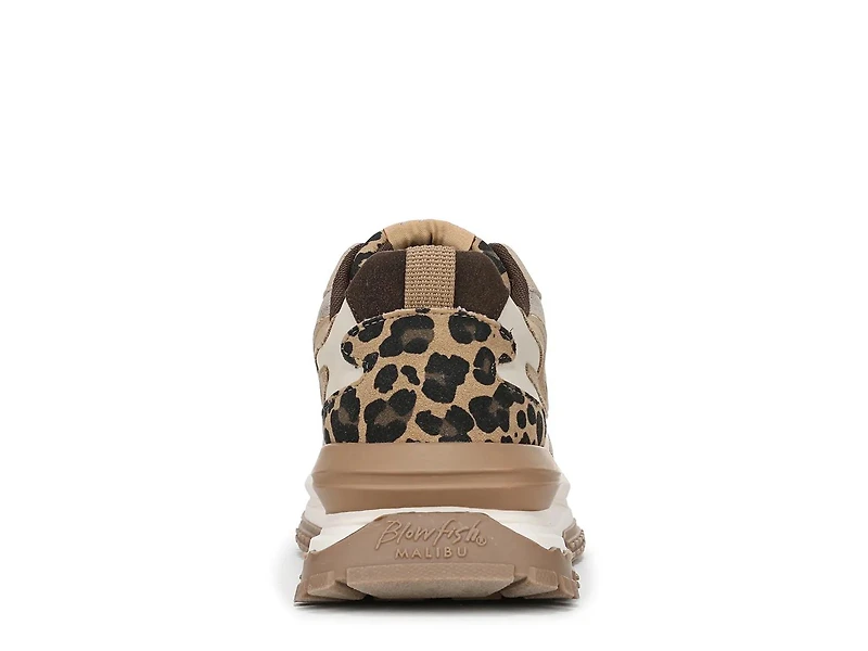 Leo Sneaker - Women's