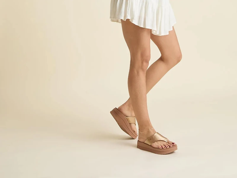 Aura Wedge Sandal
