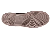 Court Vision Sneaker