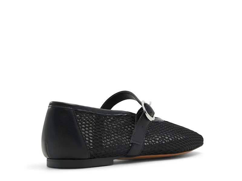 Quincey Mary Jane Flat