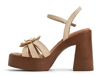 Beach Bloom Platform Sandal