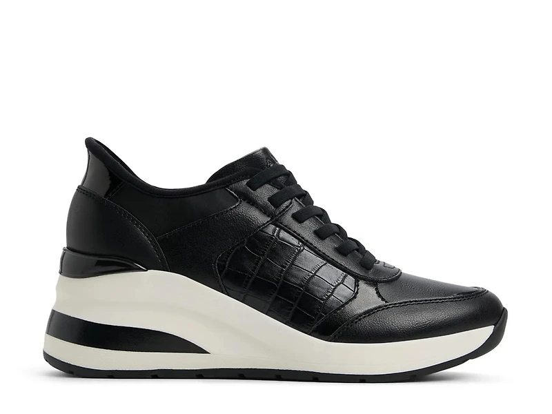 Iconi Step Wedge Sneaker