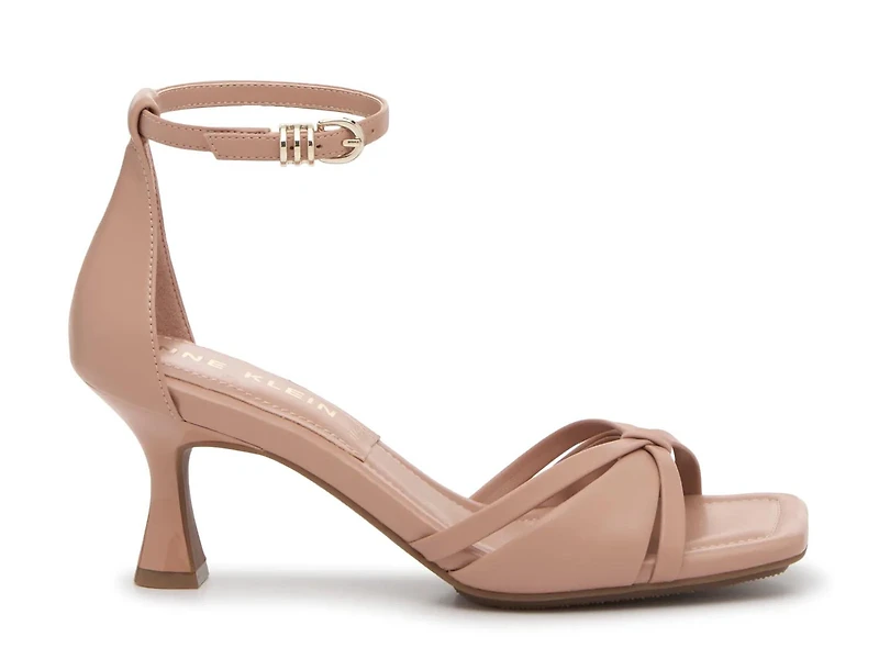 Jaqueline Sandal