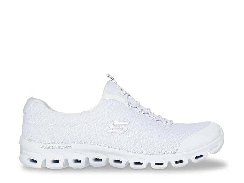 Glide-Step Resilience Sneaker - Women's