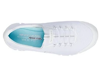 Glide-Step Resilience Sneaker - Women's