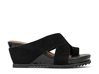Sisu Wedge Sandal