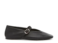 Leilah Mary Jane Flat