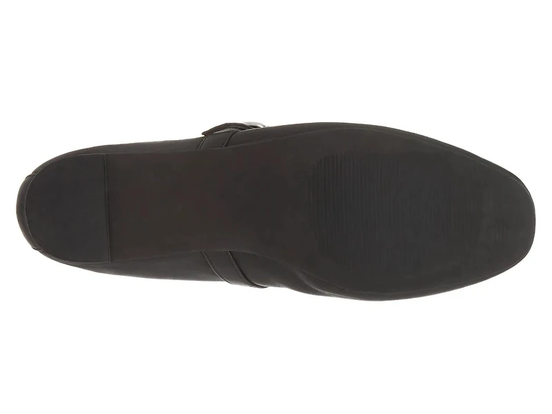 Leilah Mary Jane Flat