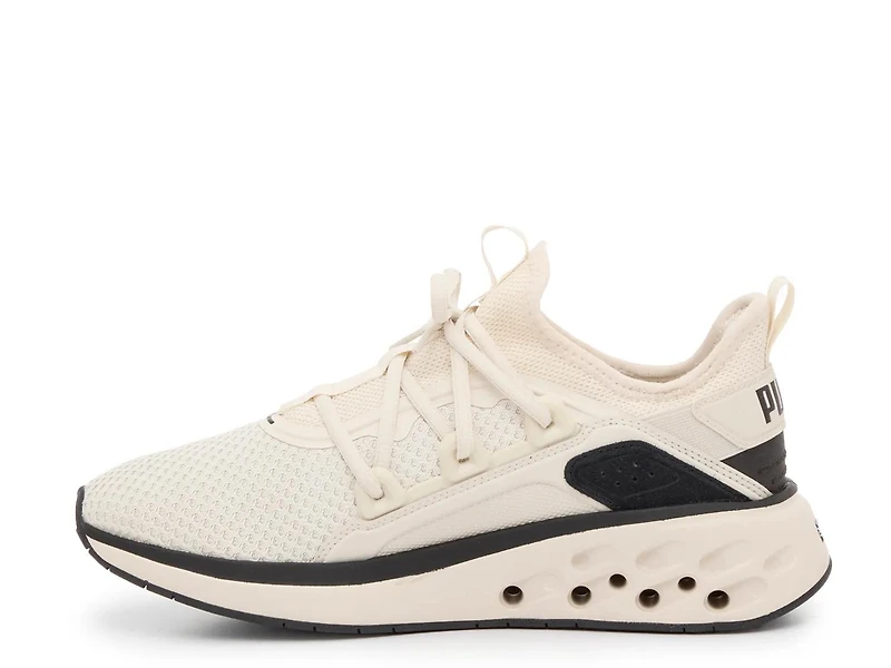 Softride Frequence Street Sneaker