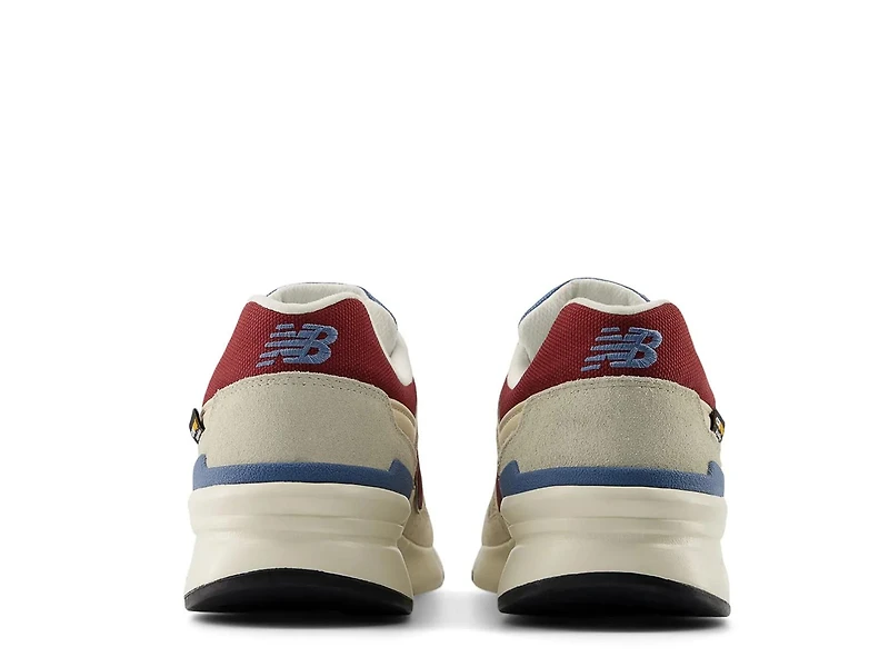 997H Sneaker - Men's