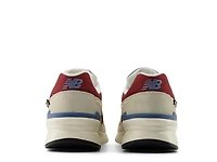 997H Sneaker - Men's