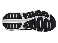 Defyance Max Running Shoe